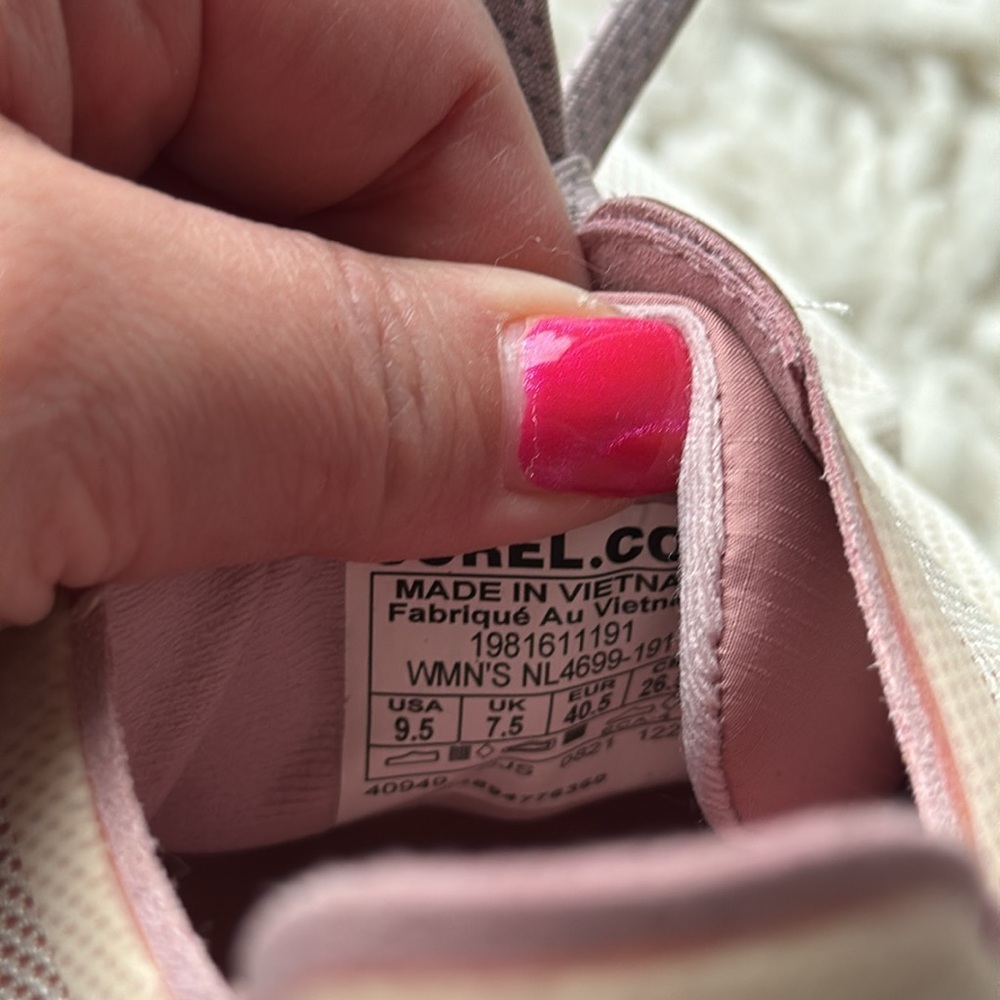 Sorel RENGD Shoes - Picture 5 of 6